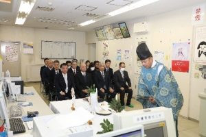 五穀豊穣や安全作業を祈願する様子1