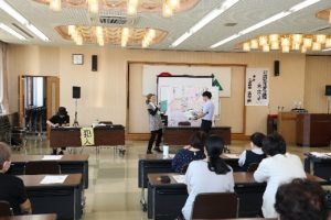大仙市で行われた健康講座・研修会の様子